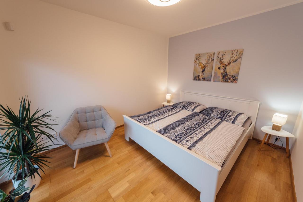 Apartman Pod Borovici Kovalovice Eksteriør billede