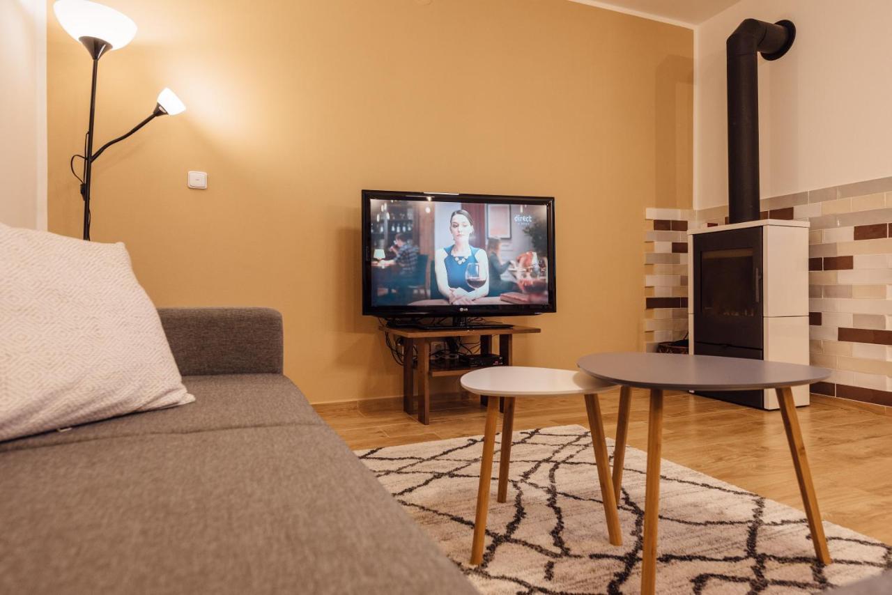 Apartman Pod Borovici Kovalovice Eksteriør billede